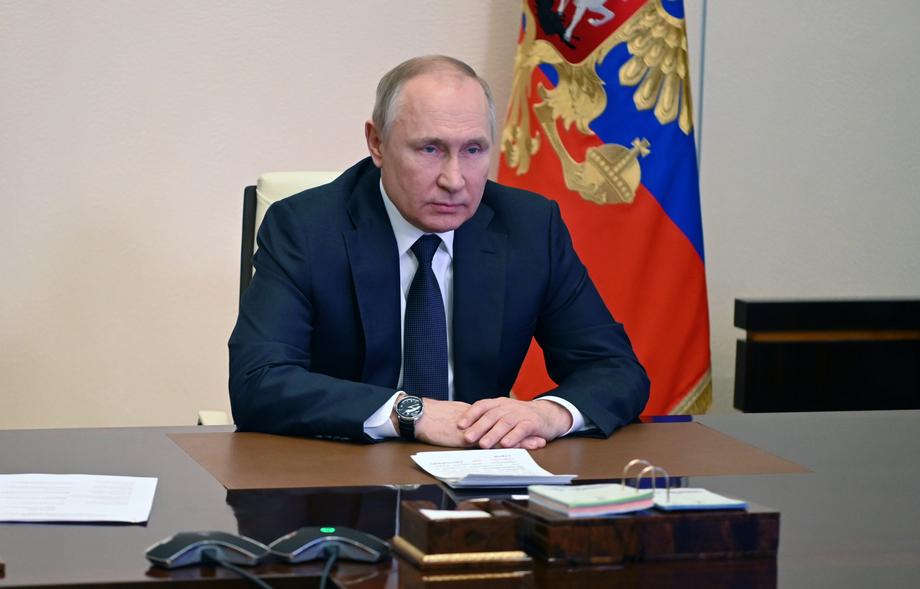Putin: Ruska vojska ponudila sigurne koridore za odlazak ukrajinskih civila