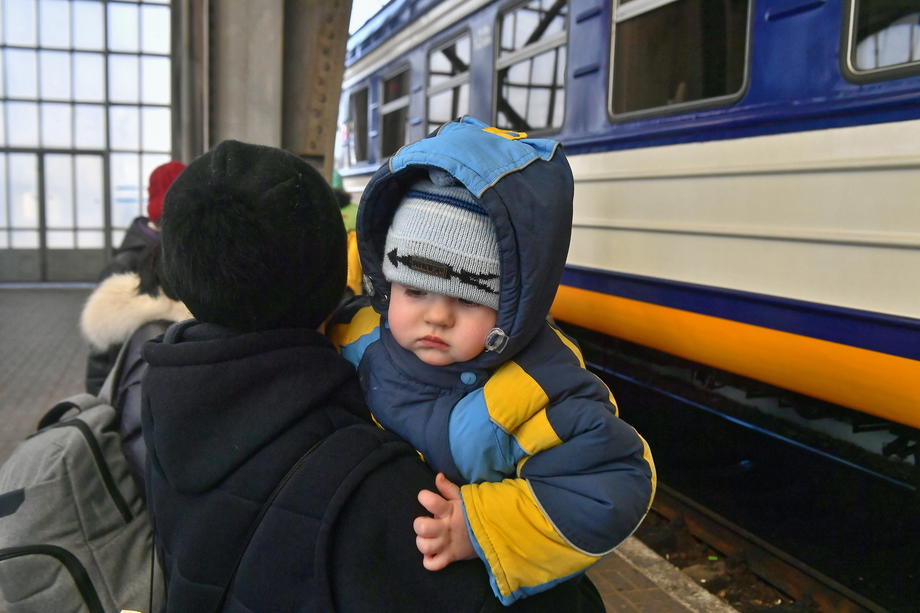 Britanci koji pozovu ukrajinske izbjeglice u svoje domove dobijat će 350 funti mjesečno