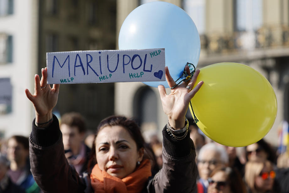 Zelenski: Ruski napadi na Mariupolj ući će u historiju ratnih zločina