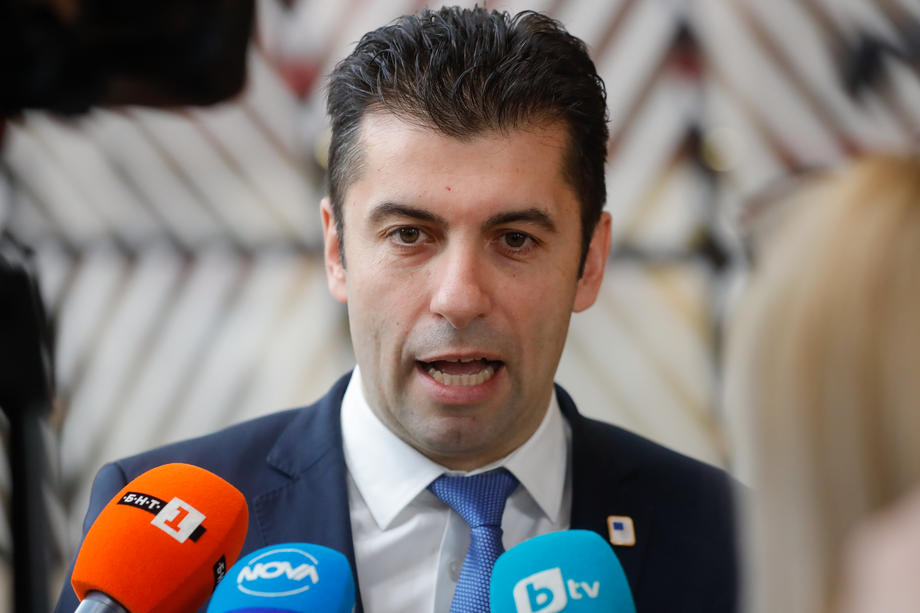 Bugarski premijer Petkov pozvao građane da doniraju mjesečnu plaću za Ukrajinu