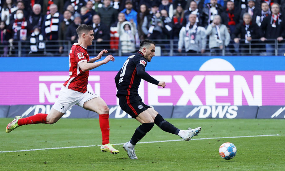 Freiburg slavio protiv Eintrachta