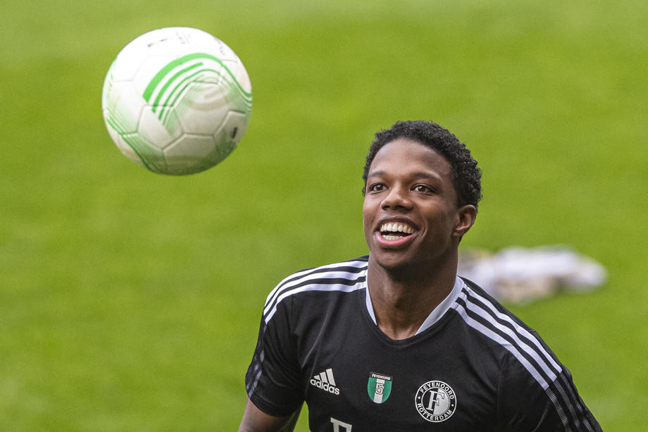 Manchester United nadomak dovođenja Malacije iz Feyenoorda