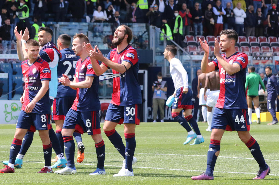 Cagliari pobijedio Sassuolo i prekinuo niz od pet poraza