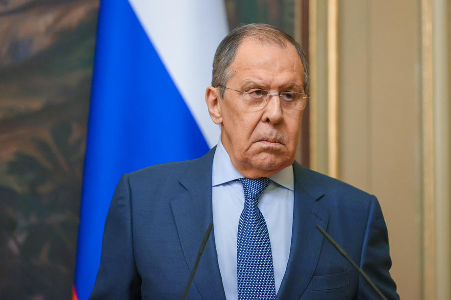 Lavrov: Razgovori o okončanju borbi u Ukrajini 'zaustavljeni'