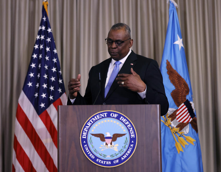 Austin: SAD se neće upuštati u zveckanje nuklearnim oružjem