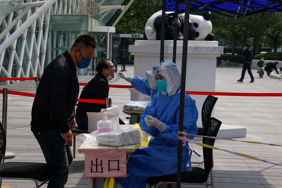 Pooštrene mjere u Pekingu, ublažene u Šangaju