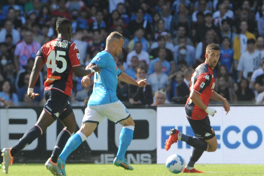Napoli ubjedljiv protiv Genoe u Seriji A