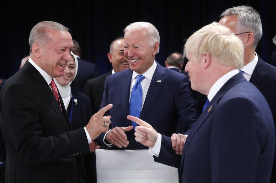 Johnson i Erdogan razgovarali na marginama NATO samita u Madridu