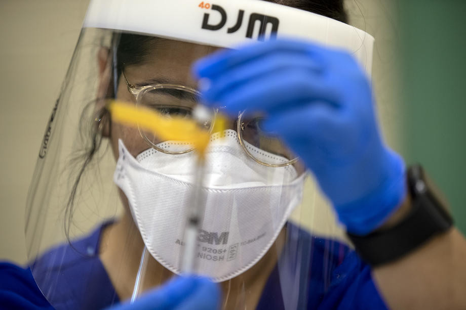 Velika Britanija počinje s novom kampanjom vakcinacije protiv COVID-19