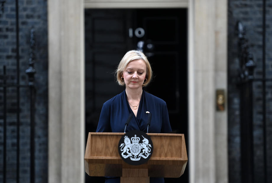 Britanija: Kandidatima za novog premijera potrebna podrška 100 poslanika