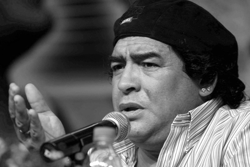 Preminuo Diego Maradona
