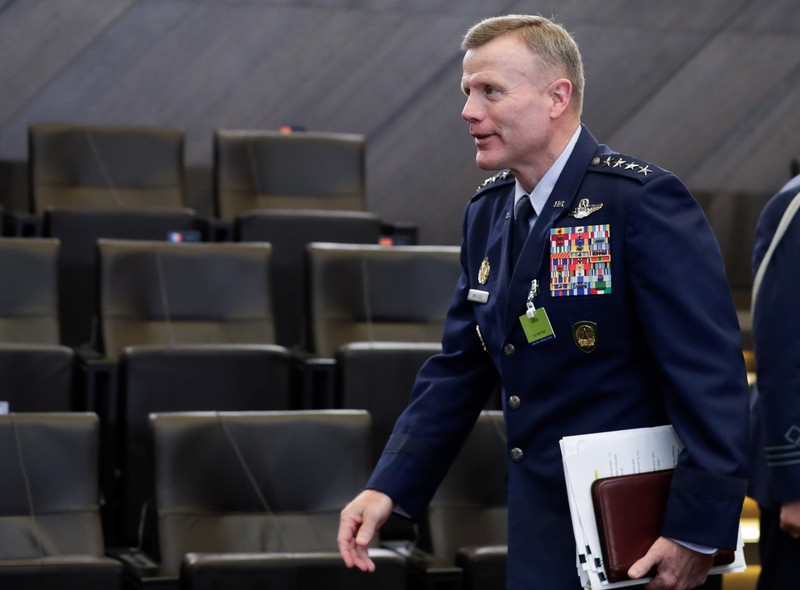 General NATO-a: Zapad zabrinut bližim odnosima Rusije i Kine