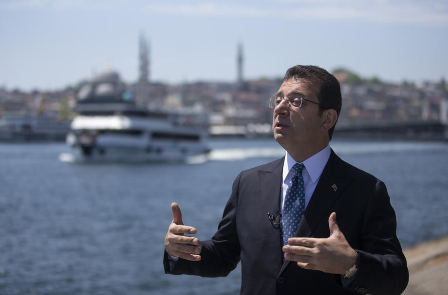 İmamoğlu: Virus se širi van kontrole