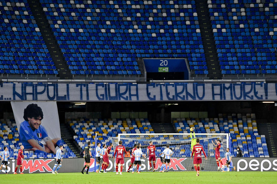 Stadion u Napulju zvanično dobija Maradonino ime 10. decembra