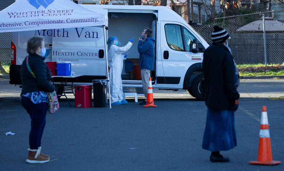 SAD: Broj preminulih premašio 290.000