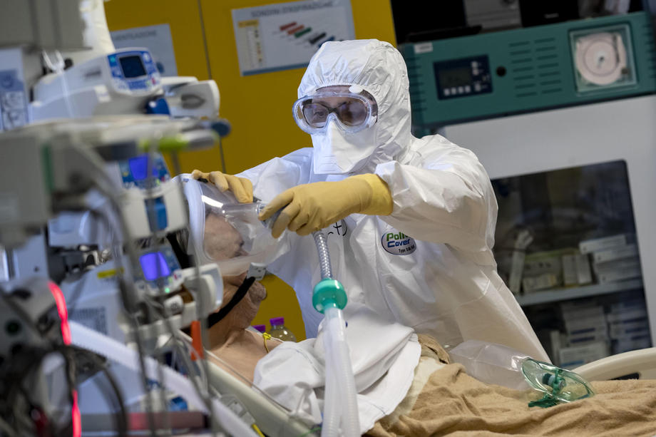 U Italiji 649 novih smrtnih slučajeva povezanih s COVID-19