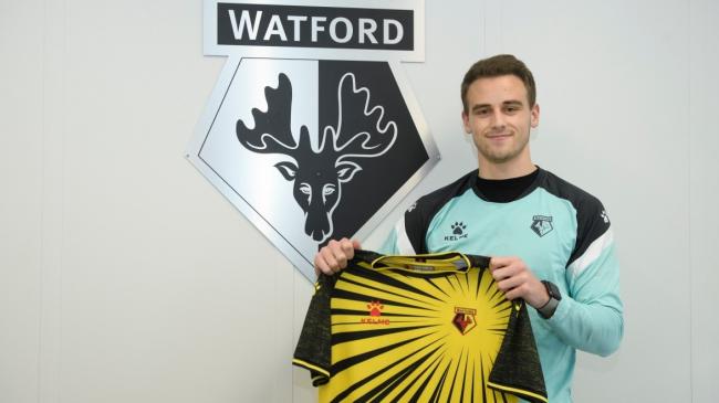 Očevim stopama: Sin Dennisa Bergkampa potpisao za Watford
