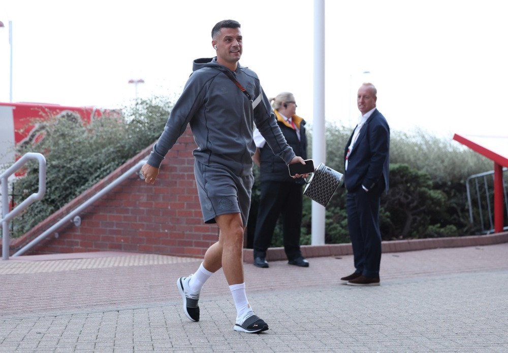 Xhaka kažnjen uslovnom novčanom kaznom od 160.000 eura zbog lažne potvrde o vakcinaciji protiv COVID-19