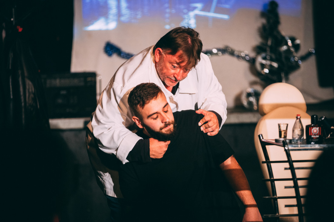 16. Dani kazališta Vitez: Sutra predstava “Žaba” SKM Slavonski Brod