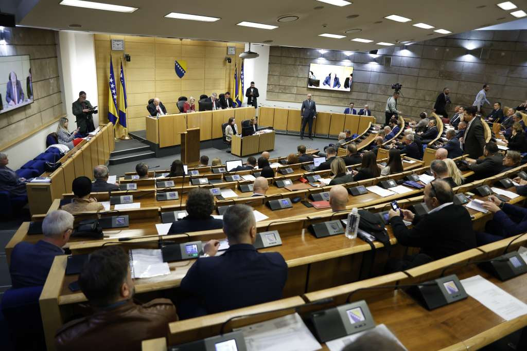 Razmotren predloženi zakon o djelimičnom otpisu dugovanja sportskim kolektivima