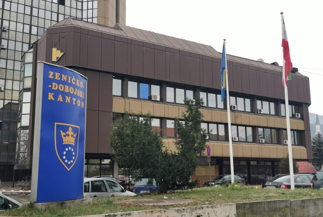 Vlada Zeničko-dobojskog kantona dala saglasnost na proširenje upisne kvote na Univerzitetu u Zenici