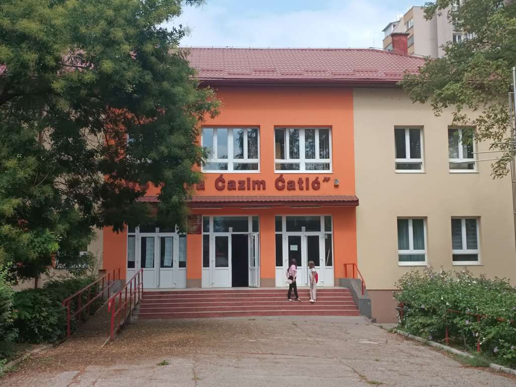 ZDK - Zadnji radni dan za đake koji se obrazuju na bosanskom i srpskom jeziku