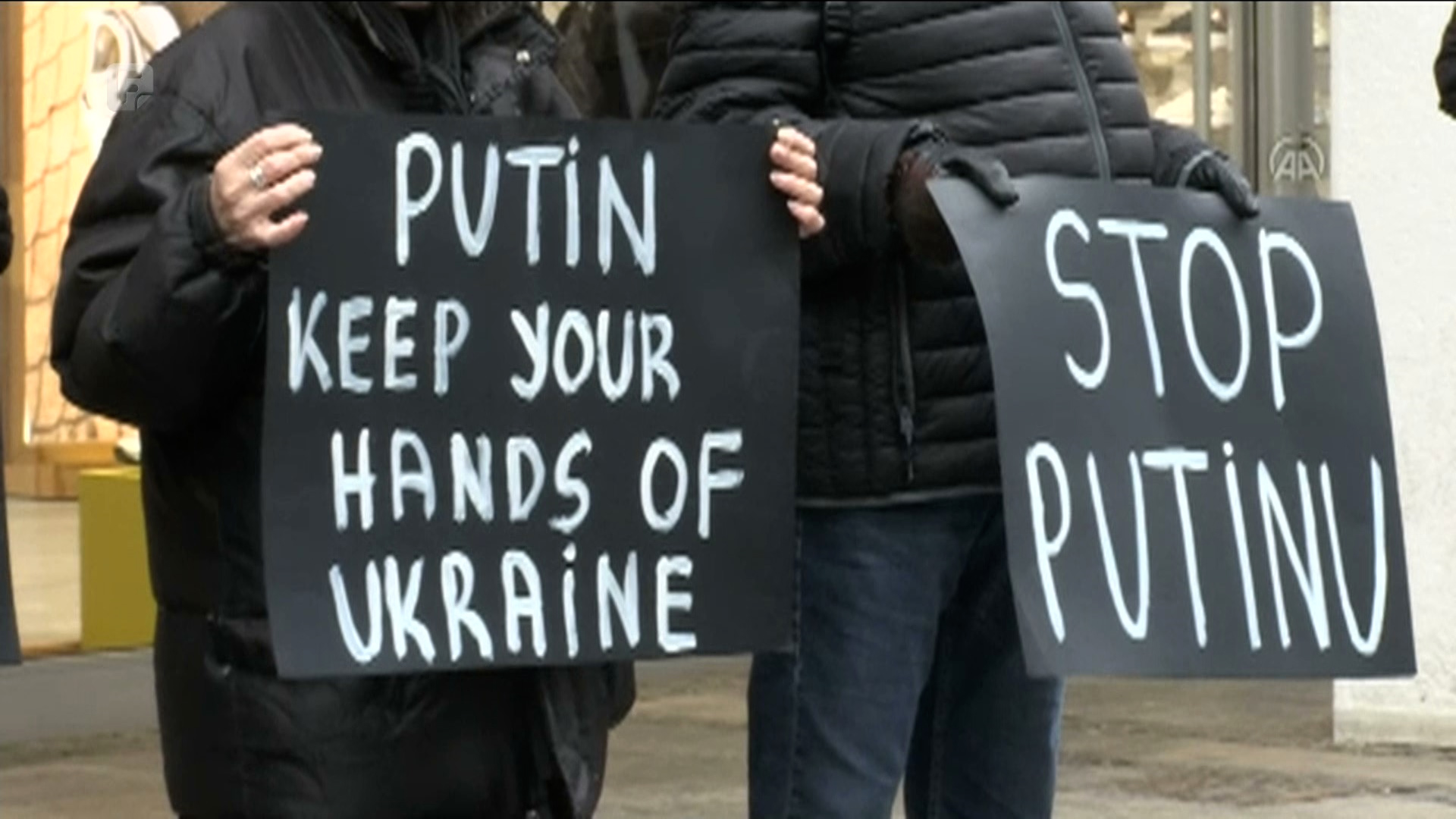 Protest Žena u crnom u Beogradu: Stop ratu u Ukrajini